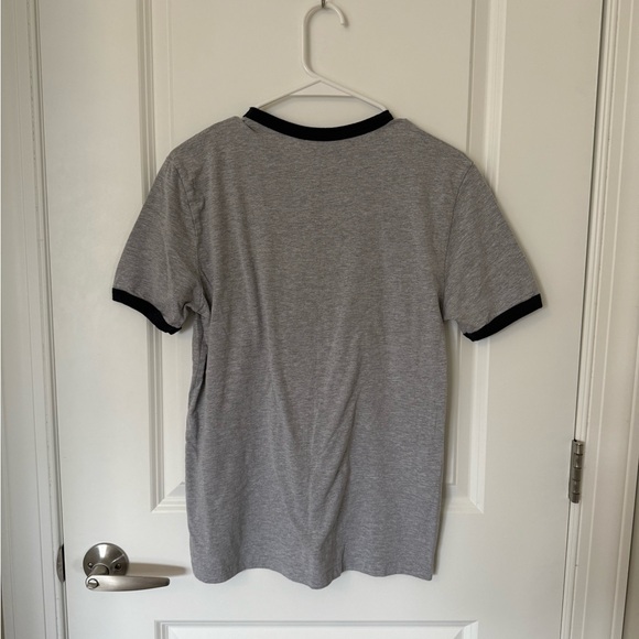 Classic Disney Mickey Mouse T-Shirt - Picture 3 of 3